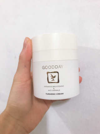 GoodDay Skincare GoodDay 강황크림 50g — 5점을 준 리뷰어가 2019년 12월 올린 사용 사진