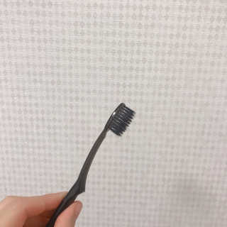 the naked object 디블랙팩치약 디블랙칫솔 세트 — 4점을 준 리뷰어가 2019년 12월 올린 사용 사진