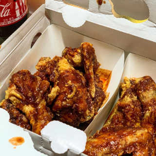 [치킨마루]-  빠사칸레드 + 콜라 500ml — 5점을 준 리뷰어가 2019년 5월 올린 사용 사진