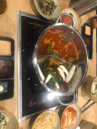 [미스터시래기]이베리코 콤보 샤브샤브+꼬막무침세트 — 3점을 준 리뷰어가 2018년 12월 올린 사용 사진