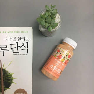 풀무원 스무디랩 피치&비타 — 5점을 준 리뷰어가 2017년 11월 올린 사용 사진