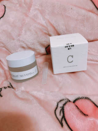 밀킨 C 컴포트 오일프리쉴드 겔 — 4점을 준 리뷰어가 2019년 2월 올린 사용 사진