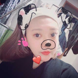 Honey Trap 허니트랩 로즈 퓨리파잉 클렌징 워터+고양이 머리띠 — 4.67점을 준 리뷰어가 2018년 4월 올린 사용 사진