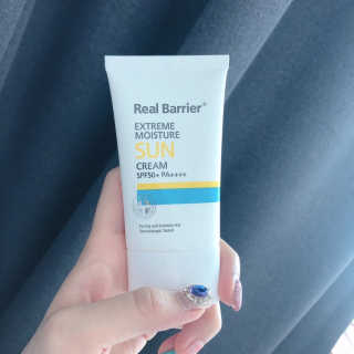 리얼베리어 익스트림 모이스처 선크림 SPF50+ PA++++ — 4.5점을 준 리뷰어가 2019년 4월 올린 사용 사진