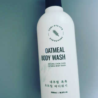 (주)에네스티 내추럴 촉촉  오트밀 바디워시 500ml — 5점을 준 리뷰어가 2019년 11월 올린 사용 사진