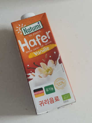 나투미 귀리 바닐라맛 1리터+ 나투미 스펠트밀 1리터 — 5점을 준 리뷰어가 2019년 5월 올린 사용 사진