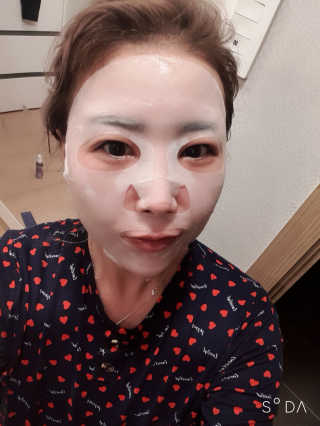 로벡틴 닥터 마스크 시카 — 5점을 준 리뷰어가 2019년 10월 올린 사용 사진
