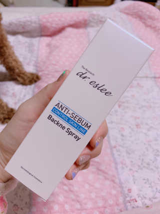 dr.eslee 안티세범 백크네 스프레이 — 3.5점을 준 리뷰어가 2019년 4월 올린 사용 사진
