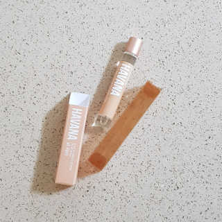 더블유드레스룸 롤 온 퍼퓸EDT 10ml — 3.67점을 준 리뷰어가 2018년 7월 올린 사용 사진