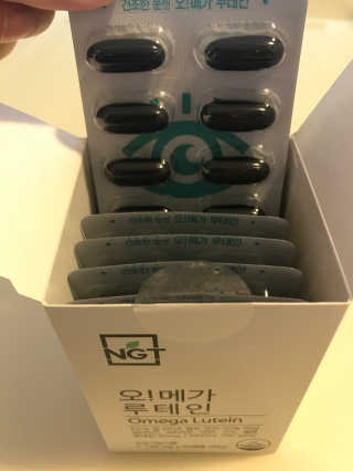 네츄럴굿띵스 오!메가루테인 60일분 — 4점을 준 리뷰어가 2018년 5월 올린 사용 사진