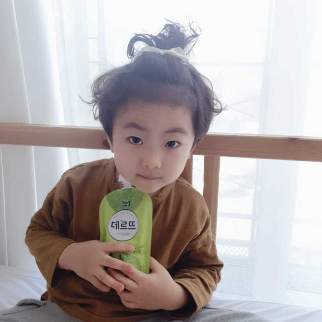 데르뜨 떠먹는 과일 3종, 짜먹는 과일 2종 총 10개 체험 리뷰 사진