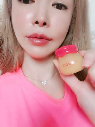 [후르디아] 꿀과즙 보습 립밤_블루베리/석류 3개 세트 — 5점을 준 리뷰어가 2020년 3월 올린 사용 사진