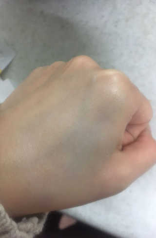 뷰티클로 보태니컬 유브이 쉴드 크림 — 4.33점을 준 리뷰어가 2018년 3월 올린 사용 사진