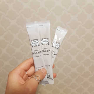 [하우투잇] 뤼에르 쿠르브 블랙 10ml x 30포 총 300ml — 5점을 준 리뷰어가 2020년 2월 올린 사용 사진