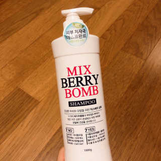 (주)에네스티 믹스베리 단백질 폭탄 샴푸 1000g — 5점을 준 리뷰어가 2019년 9월 올린 사용 사진