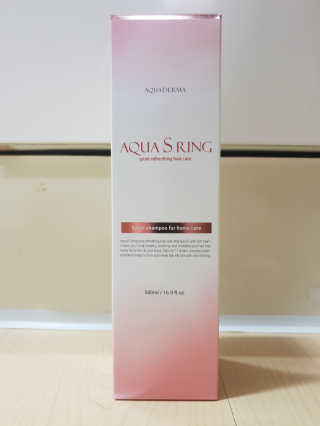 아쿠아큐링 아쿠아S링 퓨어리프레싱 헤어케어 500ml — 5점을 준 리뷰어가 2018년 8월 올린 사용 사진