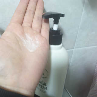 (주)에네스티 내추럴 촉촉  오트밀 바디워시 500ml — 5점을 준 리뷰어가 2019년 10월 올린 사용 사진