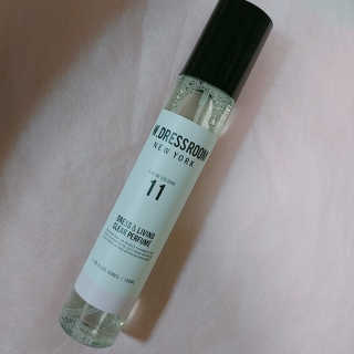 더블유드레스룸 신규향 드레스퍼퓸150ml — 4.33점을 준 리뷰어가 2018년 8월 올린 사용 사진