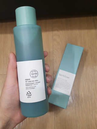 입큰뉴욕 비얼라우 제주 곰솔잎 맑은 에센스 — 4점을 준 리뷰어가 2020년 1월 올린 사용 사진