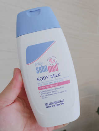 세바메드 베이비 바디밀크 200ml — 5점을 준 리뷰어가 2019년 12월 올린 사용 사진