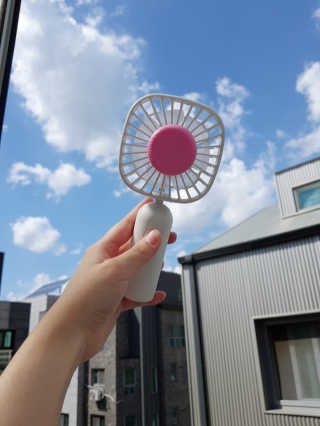 아로마카롱 천연 고체 방향제 3종 — 5점을 준 리뷰어가 2018년 9월 올린 사용 사진