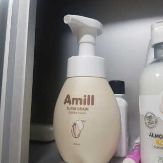 에이밀 슈퍼 그레인 버블 폼 200ml — 5점을 준 리뷰어가 2019년 9월 올린 사용 사진