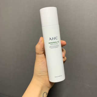 AHC 에이 에이치 씨 미니멀 10 워터리 에센스 — 5점을 준 리뷰어가 2018년 12월 올린 사용 사진