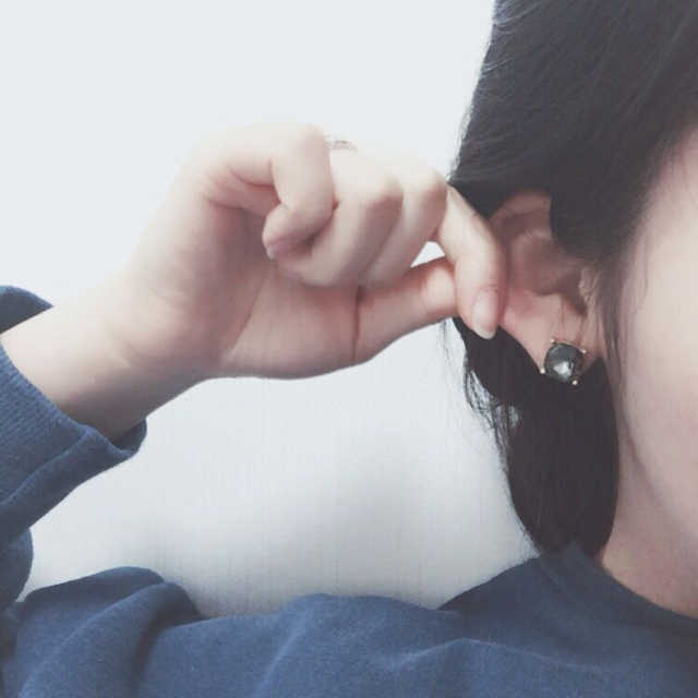 컬러 크리스탈큐브 귀걸이 리뷰 사진