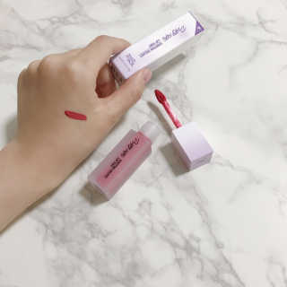 터치인솔 프리티필터 쉬폰 벨벳 립틴트 — 4.5점을 준 리뷰어가 2018년 10월 올린 사용 사진