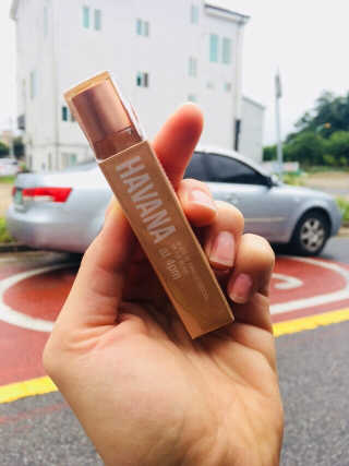 더블유드레스룸 롤 온 퍼퓸EDT 10ml — 3.83점을 준 리뷰어가 2018년 7월 올린 사용 사진