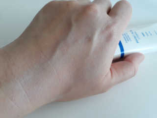 블루마인드 블루선 퍼펙트 선크림 [마일드] — 5점을 준 리뷰어가 2018년 7월 올린 사용 사진