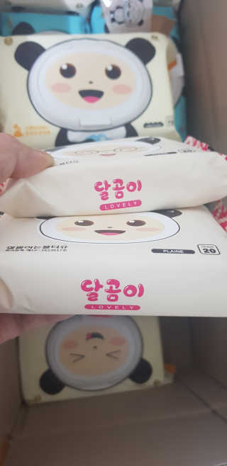 달곰이 물티슈 — 4.83점을 준 리뷰어가 2018년 10월 올린 사용 사진