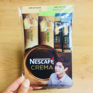 네스카페 코리아 네스카페 크레마 — 5점을 준 리뷰어가 2017년 12월 올린 사용 사진