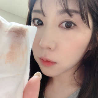 메이크업 이레이져 바이 컬러딥 래버러토리즈 — 4점을 준 리뷰어가 2020년 3월 올린 사용 사진