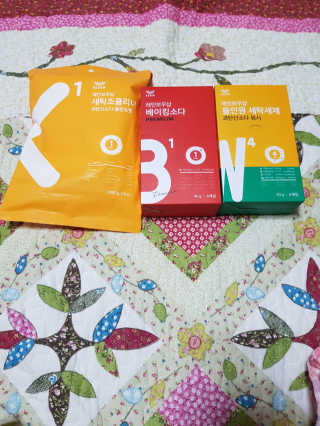 레인보우샵 올인원세탁세제,베이킹소다 스틱포6개입+세탁조클리너 — 5점을 준 리뷰어가 2018년 4월 올린 사용 사진