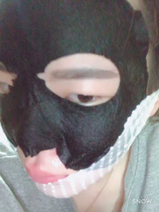 23years old 아큐페어 쁘띠 마스크 (5장) — 5점을 준 리뷰어가 2017년 6월 올린 사용 사진