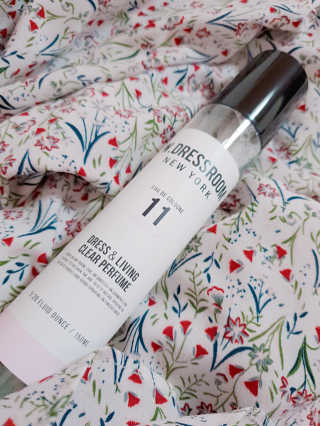 더블유드레스룸 신규향 드레스퍼퓸150ml — 4.83점을 준 리뷰어가 2018년 8월 올린 사용 사진