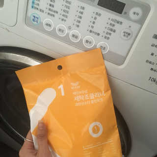 레인보우샵 올인원세탁세제,베이킹소다 스틱포6개입+세탁조클리너 — 4.67점을 준 리뷰어가 2018년 4월 올린 사용 사진