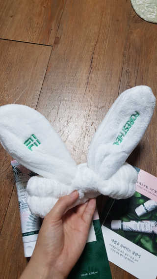 포레스트힐 그린 밸런스 클렌져 100ml + 토끼 헤어밴드 — 3.5점을 준 리뷰어가 2019년 12월 올린 사용 사진