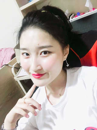다슈코리아 다슈 안티 헤어로스 헤어쿠션 16g — 4.33점을 준 리뷰어가 2017년 9월 올린 사용 사진