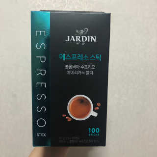 (주)쟈뎅 쟈뎅 에스프레소 스틱 아메리카노 블랙 — 5점을 준 리뷰어가 2018년 10월 올린 사용 사진