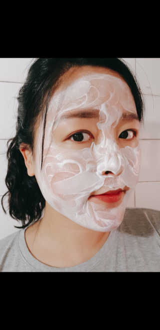 LYO 자바 수분크림 클렌징폼 — 4.33점을 준 리뷰어가 2018년 11월 올린 사용 사진