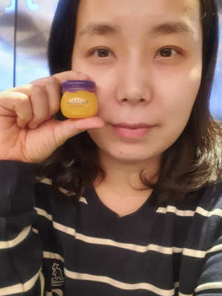 [후르디아] 블루베리 과즙 듬뿍 꿀과즙립밤 3개 세트 — 5점을 준 리뷰어가 2019년 11월 올린 사용 사진