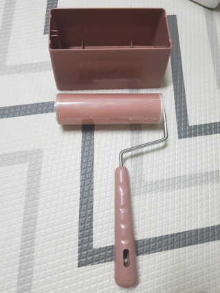 물로 씻어 쓰는 반영구 롤크리너 핸디 모노톤 에디션 — 5점을 준 리뷰어가 2019년 8월 올린 사용 사진