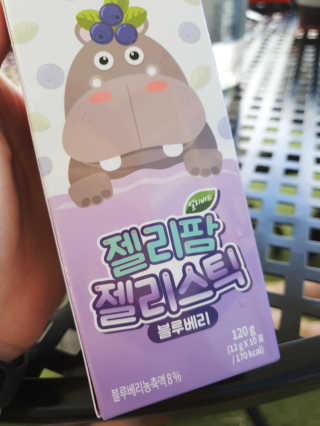 얼리버드 젤리팜 젤리스틱 — 4.5점을 준 리뷰어가 2019년 6월 올린 사용 사진