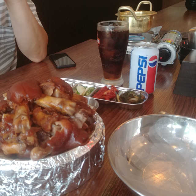 [임창정의 모서리족발] 족발 小 + 음료 set 리뷰 사진
