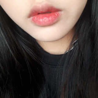 머지 더 퍼스트 벨벳틴트2 — 5점을 준 리뷰어가 2018년 11월 올린 사용 사진