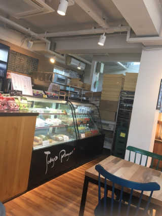 [도쿄팡야]아메리카노2잔+말차메론빵+명란바게트 set — 4.5점을 준 리뷰어가 2019년 1월 올린 사용 사진