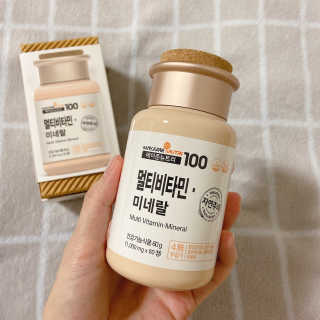 [메이준뉴트리] 멀티비타민and미네랄 1병, 1개월 분 — 4.5점을 준 리뷰어가 2020년 3월 올린 사용 사진