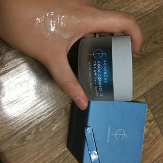 포렌코즈 아쿠아 커넥션 크림 — 4점을 준 리뷰어가 2017년 8월 올린 사용 사진